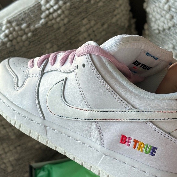 New in Box Nike SB Dunk Low Pro Be True size 9.5 Mens - Picture 8 of 9
